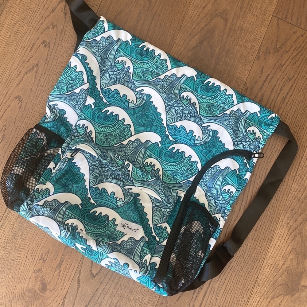 Beach Backpack - Picture 2 of 4